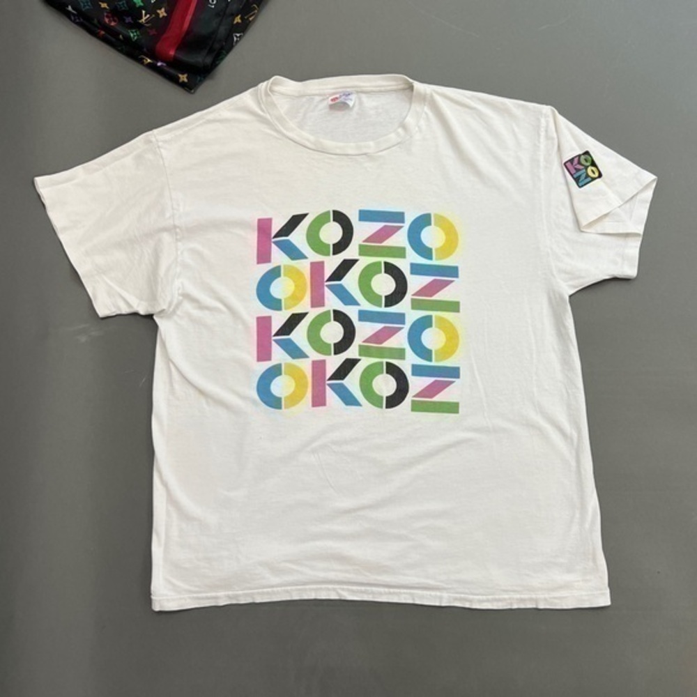 1990s Vintage Single Stitched Colorful Graphic White Tee